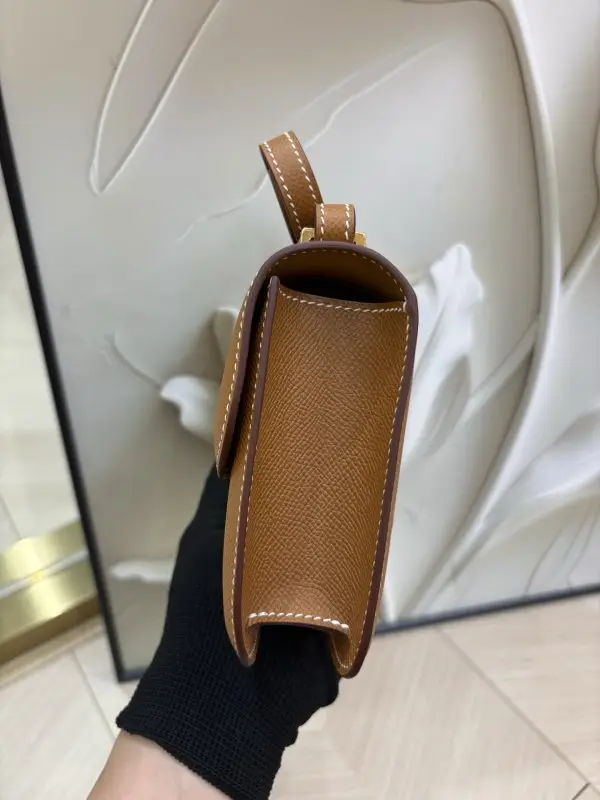 Hermes Luxury a bag Hermès Constance Elan 24 cm at skin Epsom — Photo 5