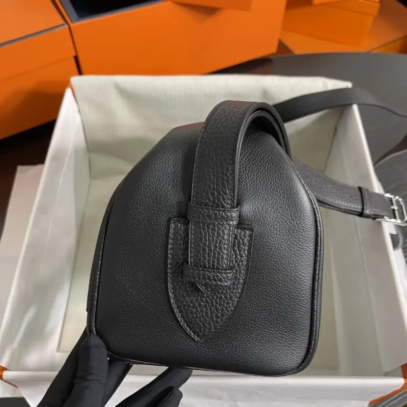 Hermes Men's a bag Boston Nouveau On Boby 29 cm of skin Evercolor and Clemence — Photo 2
