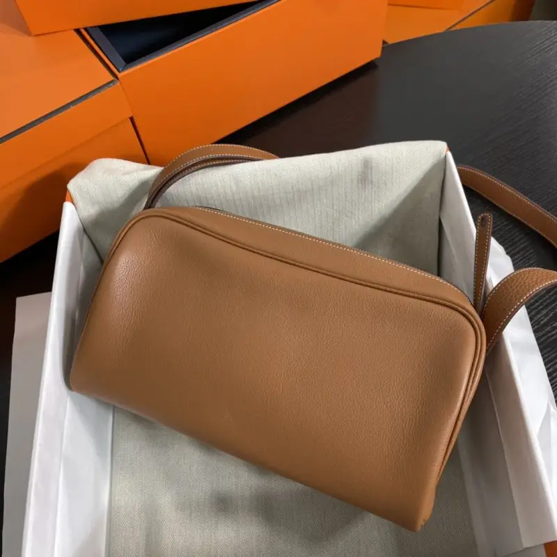 Hermes Men's a bag Boston Nouveau On Boby 29 cm of skin Evercolor and Clemence — Photo 3