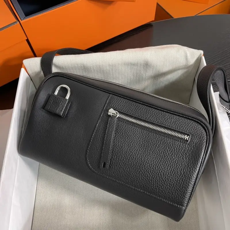 Hermes Men's a bag Boston Nouveau On Boby 29 cm of skin Evercolor and Clemence — Photo 4