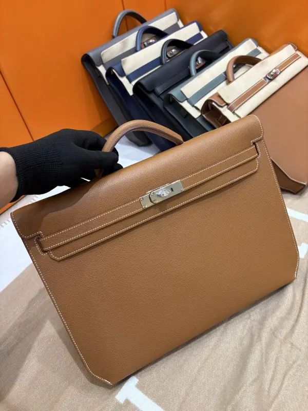 Hermes — Portfolio Kelly male 36 cm at skin Epsom