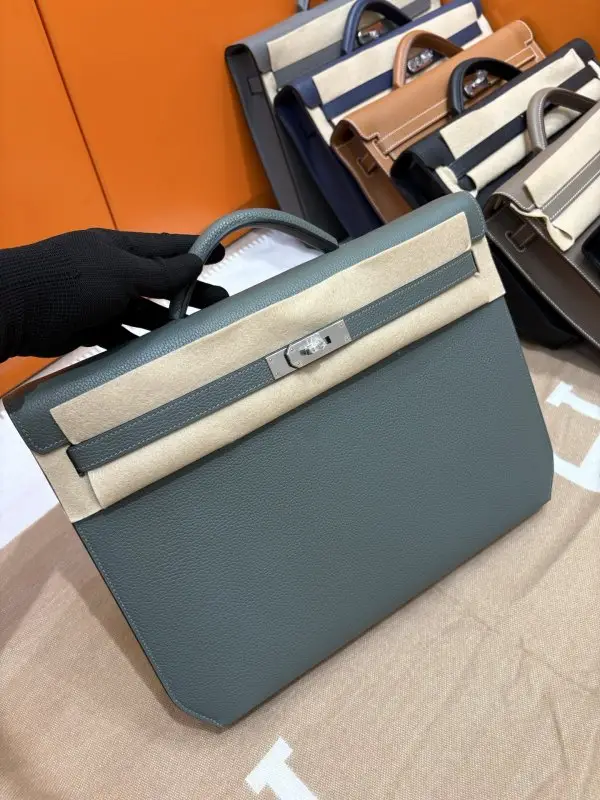 Hermes — Portfolio Kelly male 36 cm at skin Togo