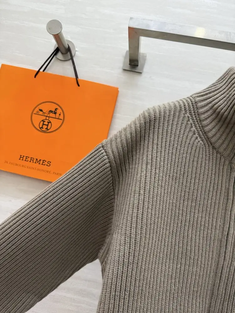 Hermes Светр жіночий — Фото 4