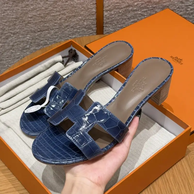 Hermes Sandals Oasis at skin crocodile — Photo 4