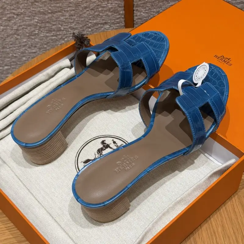 Hermes Sandals Oasis at skin crocodile — Photo 4