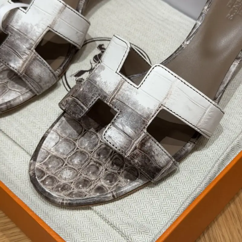 Hermes Босоніжки Oasis в шкірі крокодила — Фото 4