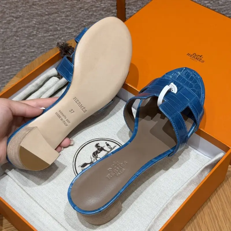 Hermes Sandals Oasis at skin crocodile — Photo 5