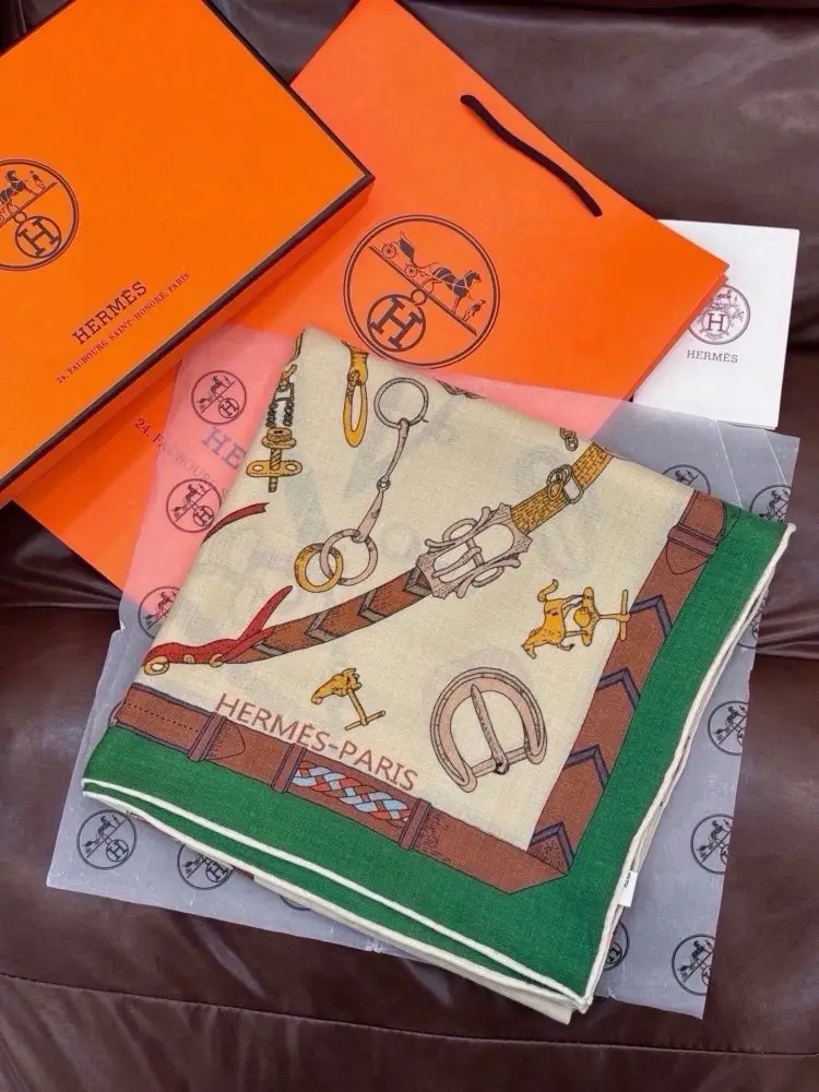 Hermes — Шарф з кашеміру