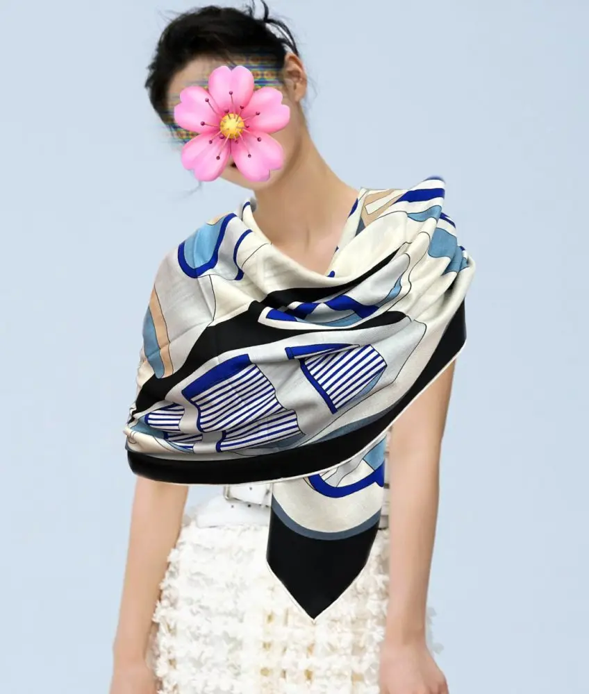Hermes Scarf of cashmere — Photo 2
