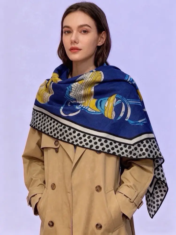 Hermes Scarf of cashmere — Photo 2