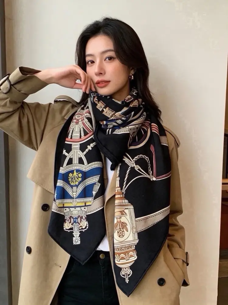 Hermes Scarf of cashmere — Photo 2
