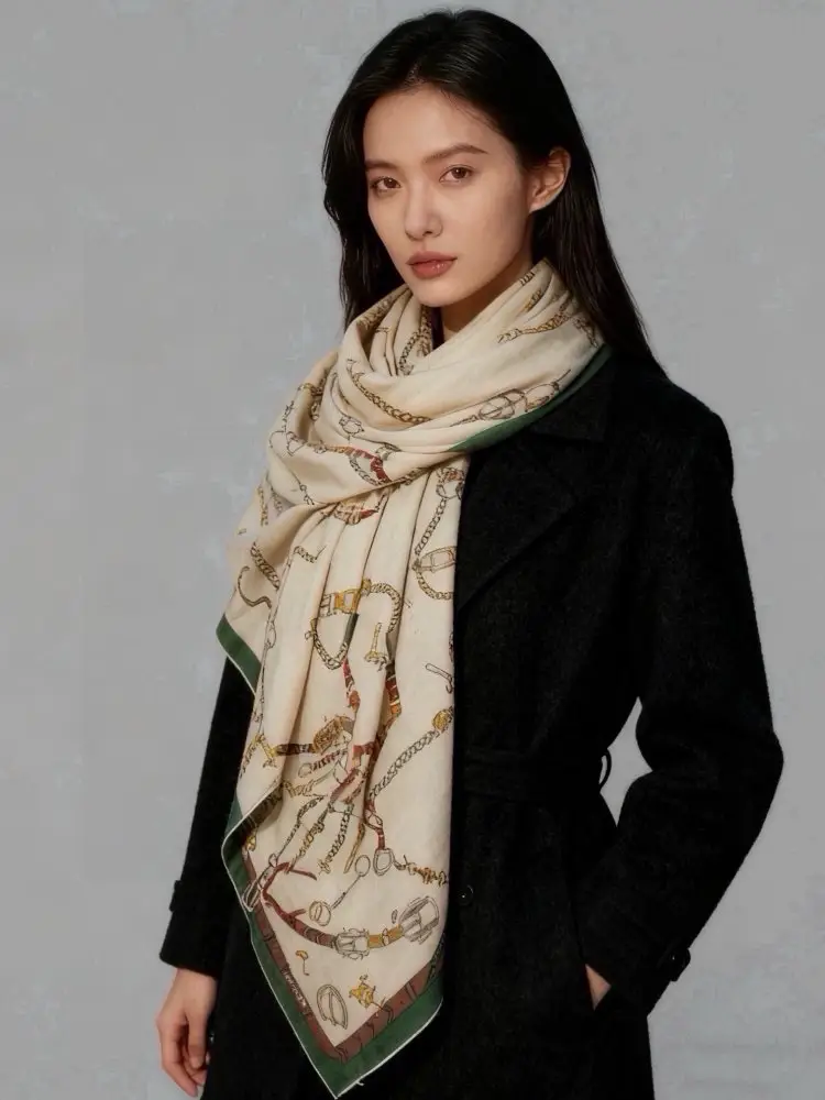 Hermes Scarf of cashmere — Photo 3