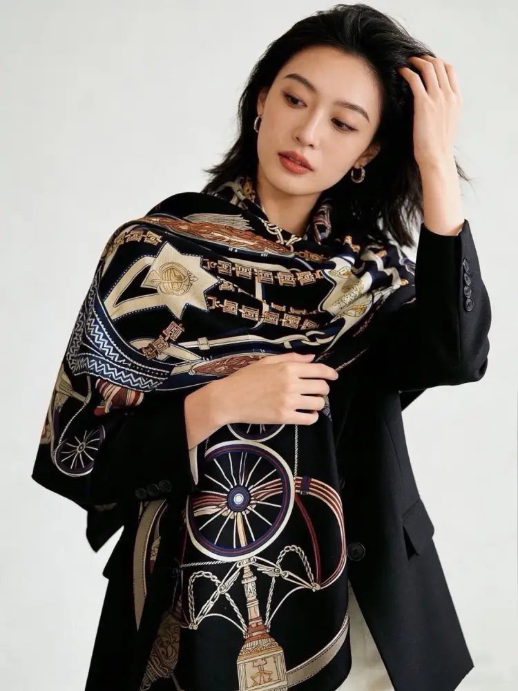 Hermes Scarf of cashmere — Photo 3