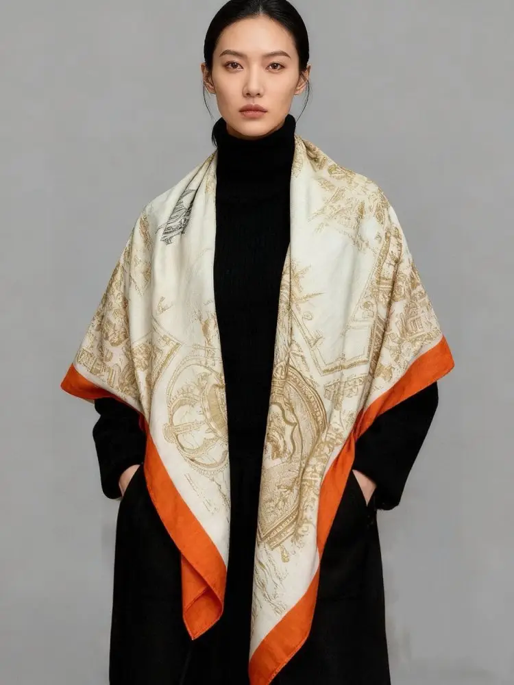Hermes Scarf of cashmere — Photo 3