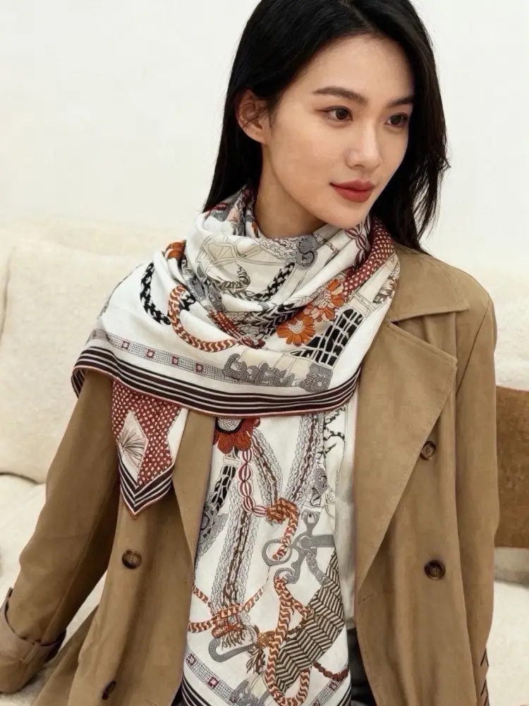 Hermes Scarf of cashmere — Photo 3