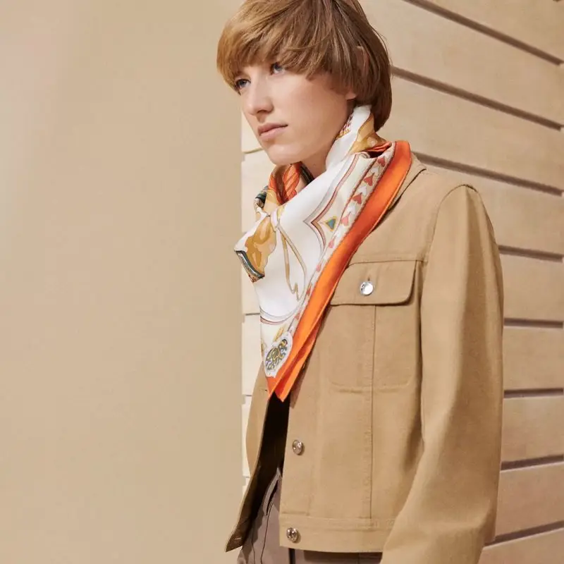 Hermes Shawl silk 90x90 cm — Photo 2