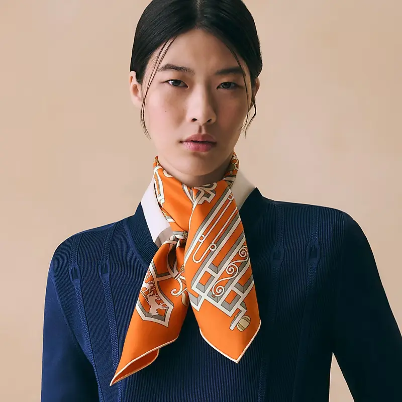 Hermes Шаль шовкова 90x90 см — Фото 3