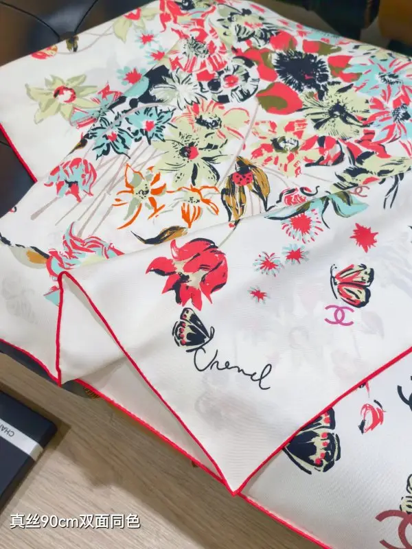 Hermes Shawl silk 90x90 cm — Photo 5