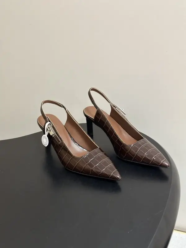 Hermes Shoes слингбэки on heel — Photo 1