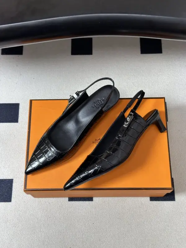 Hermes Shoes слингбэки on heel — Photo 4