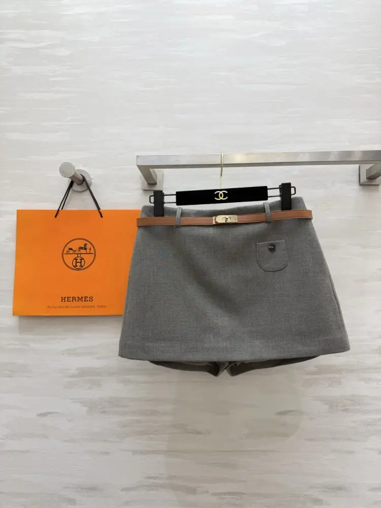 Hermes — Шорти жіночі