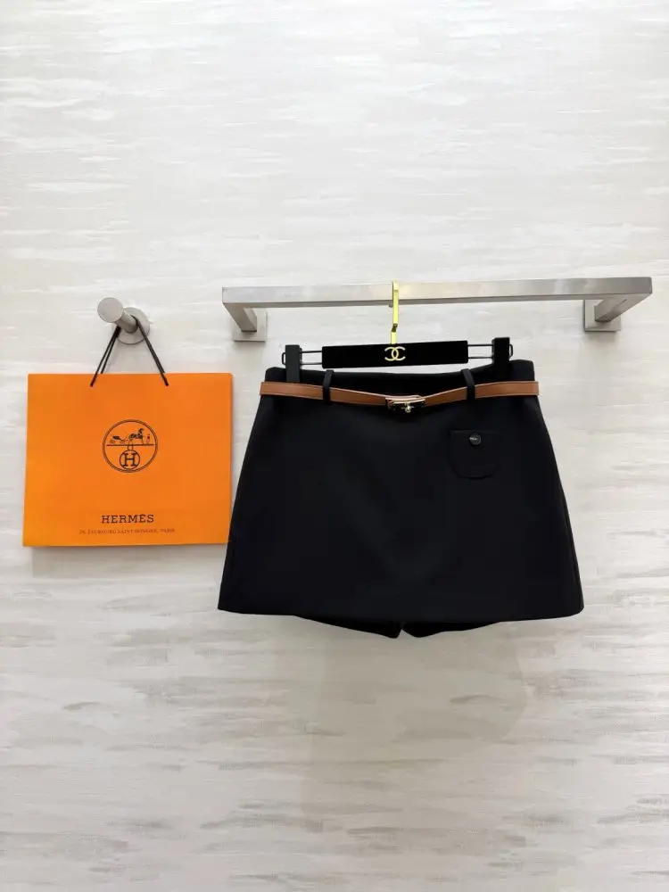 Hermes — Шорти жіночі