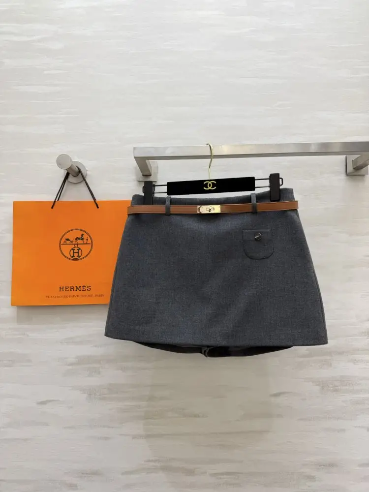 Hermes — Шорти жіночі