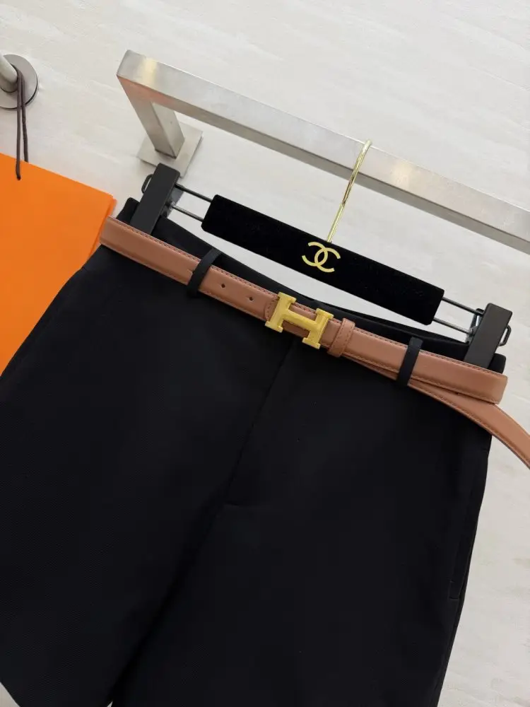 Hermes Шорты женские — Фото 3