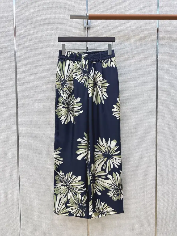 Silk extensive pants