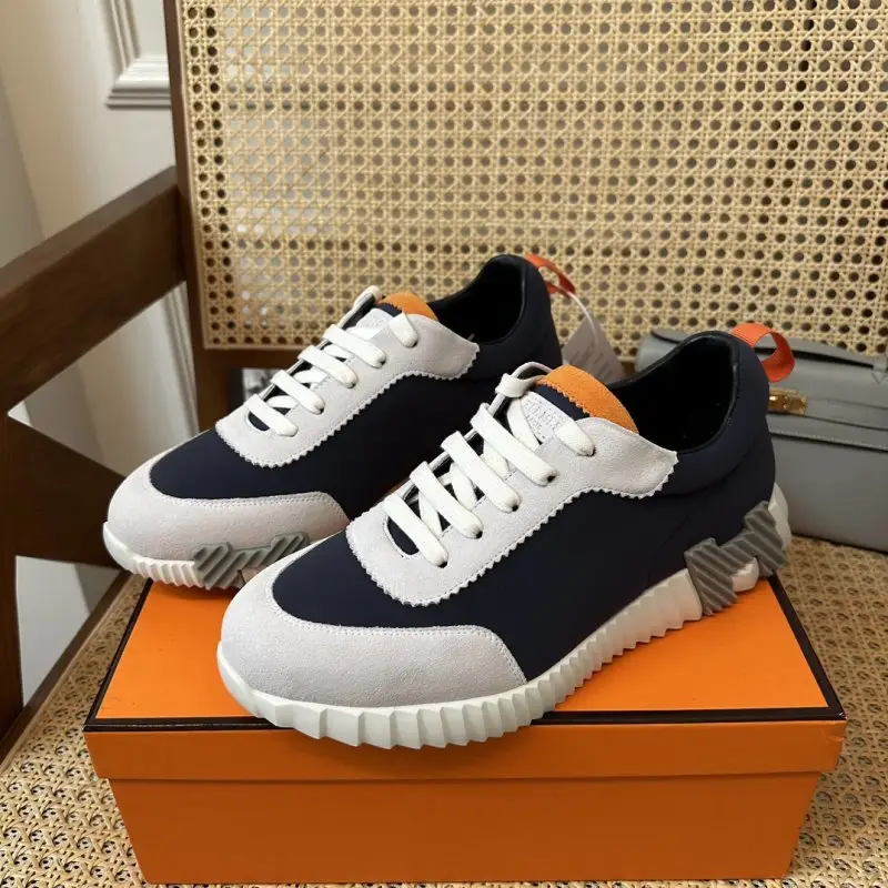 Hermes Sneakers Bouncing — Photo 1
