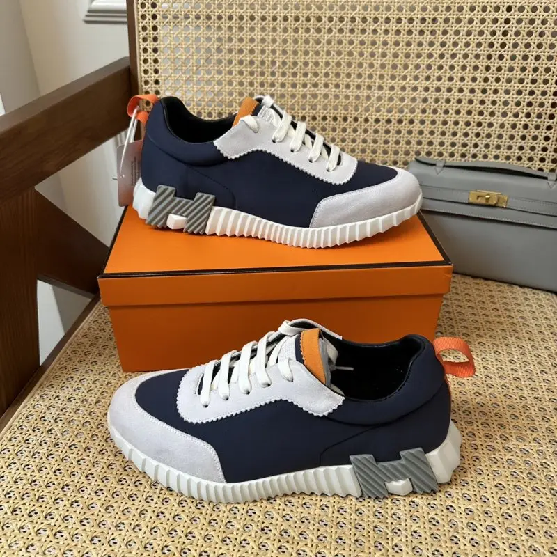 Hermes Sneakers Bouncing — Photo 4