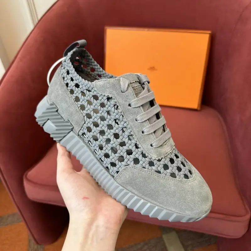 Hermes Sneakers Bouncing — Photo 4