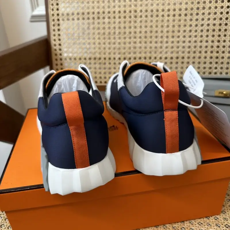 Hermes Sneakers Bouncing — Photo 5