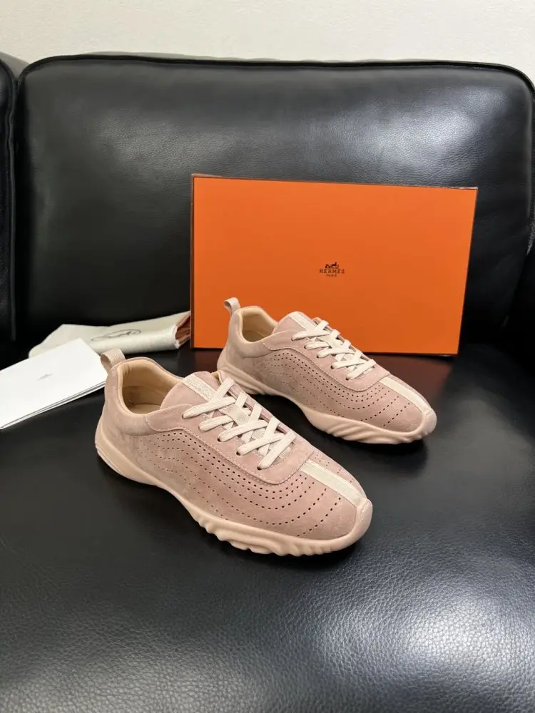 Hermes — Кросівки чоловічі