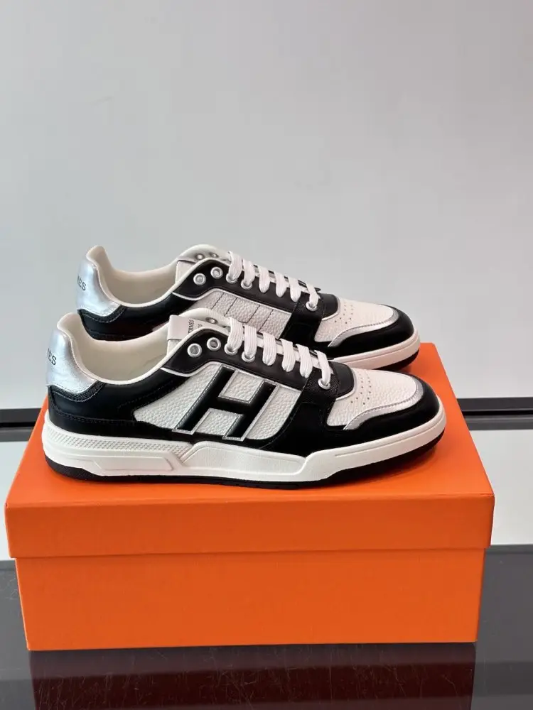 Hermes Sneakers men's — Photo 1