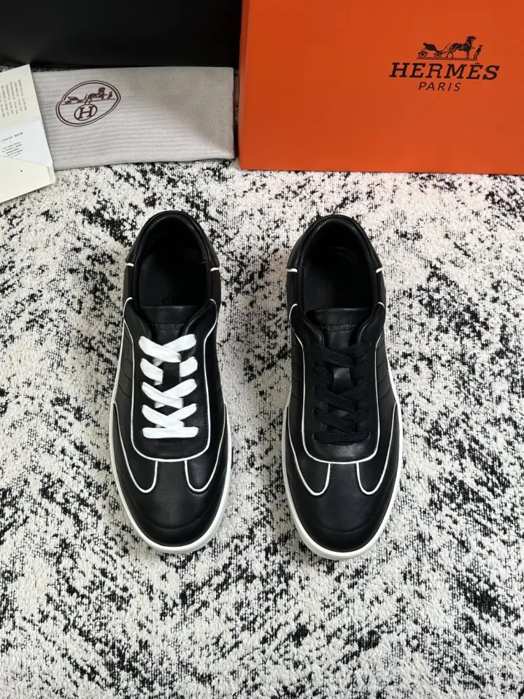 Hermes Sneakers — Photo 3