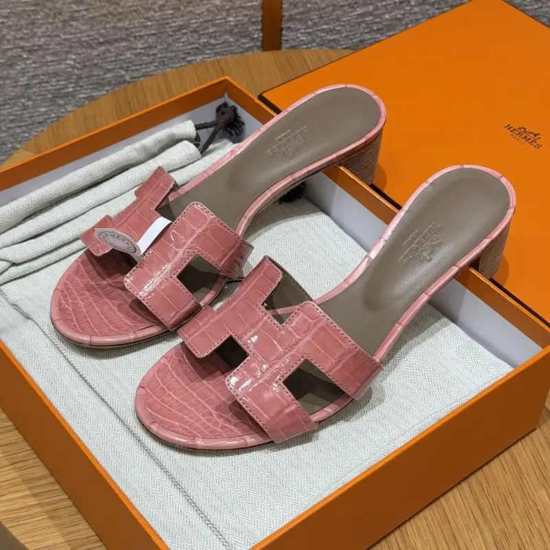 Hermes — Step-ins Oran at skin crocodile