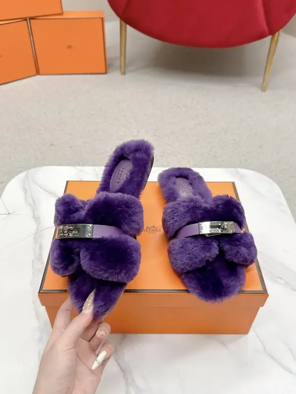 Hermes Step-ins women's on fur from buckle Kelly — Photo 3