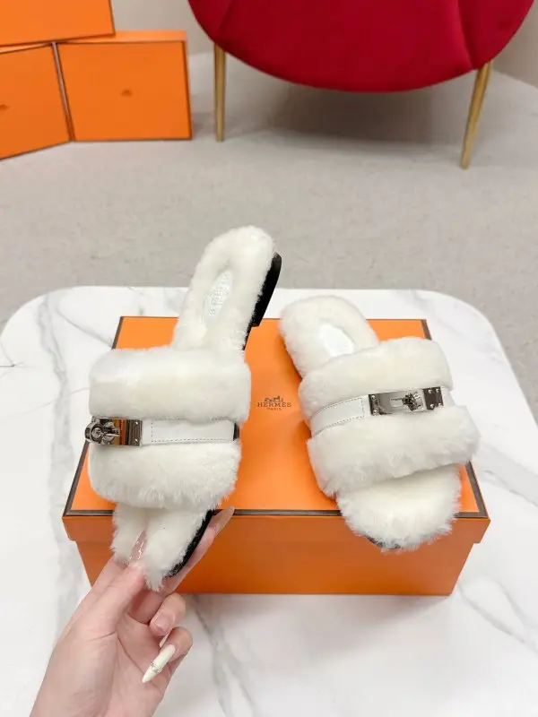 Hermes Step-ins women's on fur from buckle Kelly — Photo 3