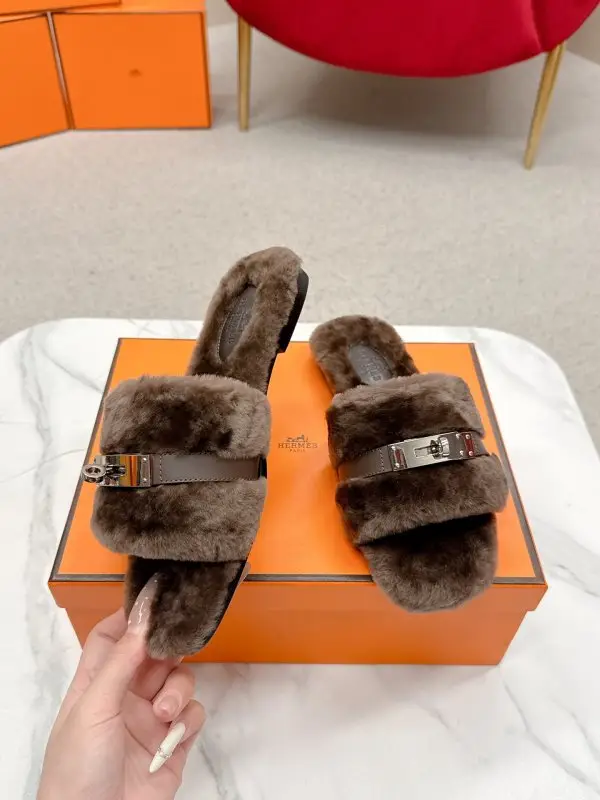 Hermes Step-ins women's on fur from buckle Kelly — Photo 3