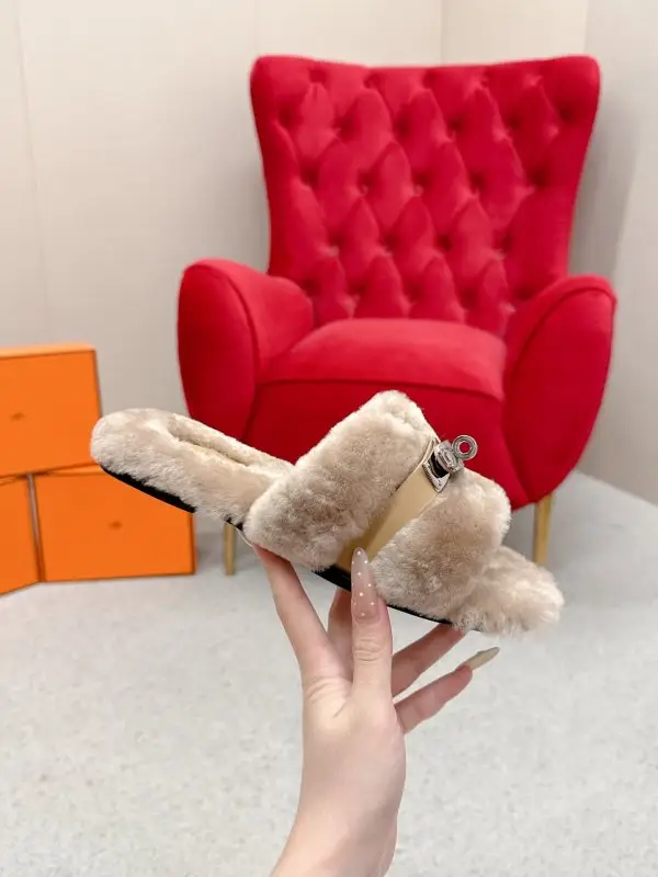 Hermes Step-ins women's on fur from buckle Kelly — Photo 4