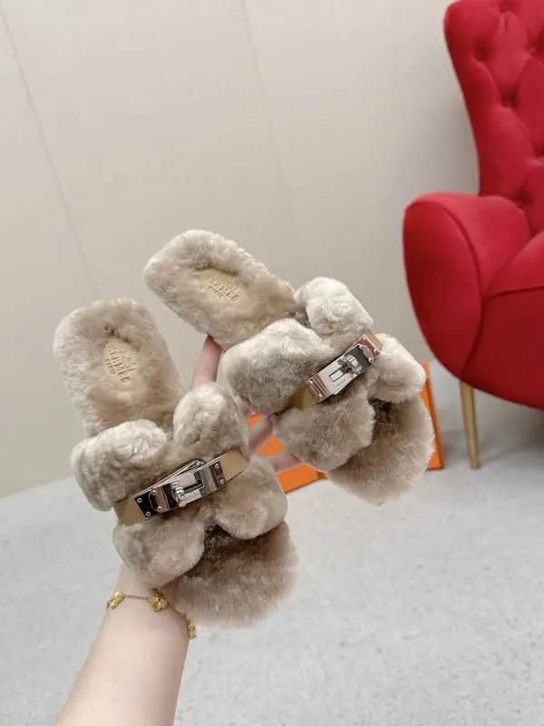 Hermes Step-ins women's on fur from buckle Kelly — Photo 5