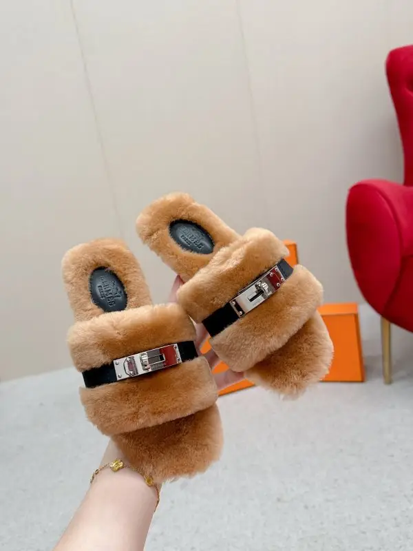 Hermes Step-ins women's on fur from buckle Kelly — Photo 5
