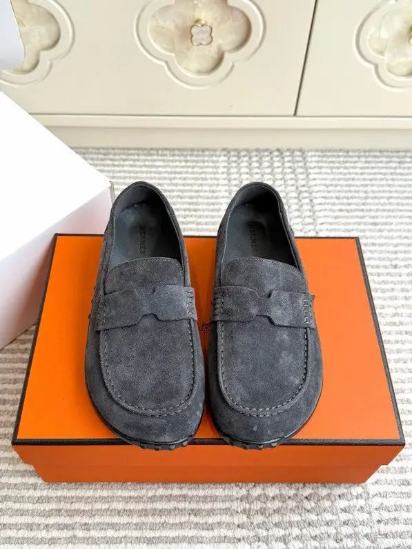 Hermes — Suede лоферы women's