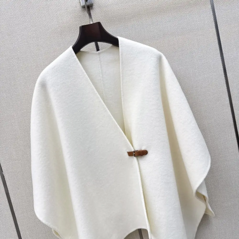 Hermes Two-sided woolen cape-coat — Photo 2