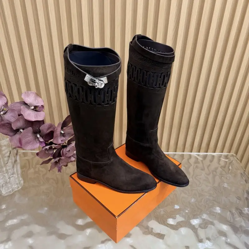 Hermes Women's leather boots buckle Kelly — Photo 3