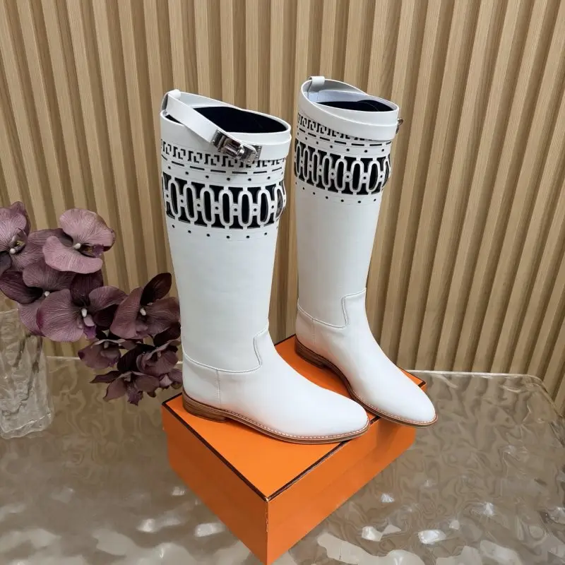 Hermes Women's leather boots buckle Kelly — Photo 3
