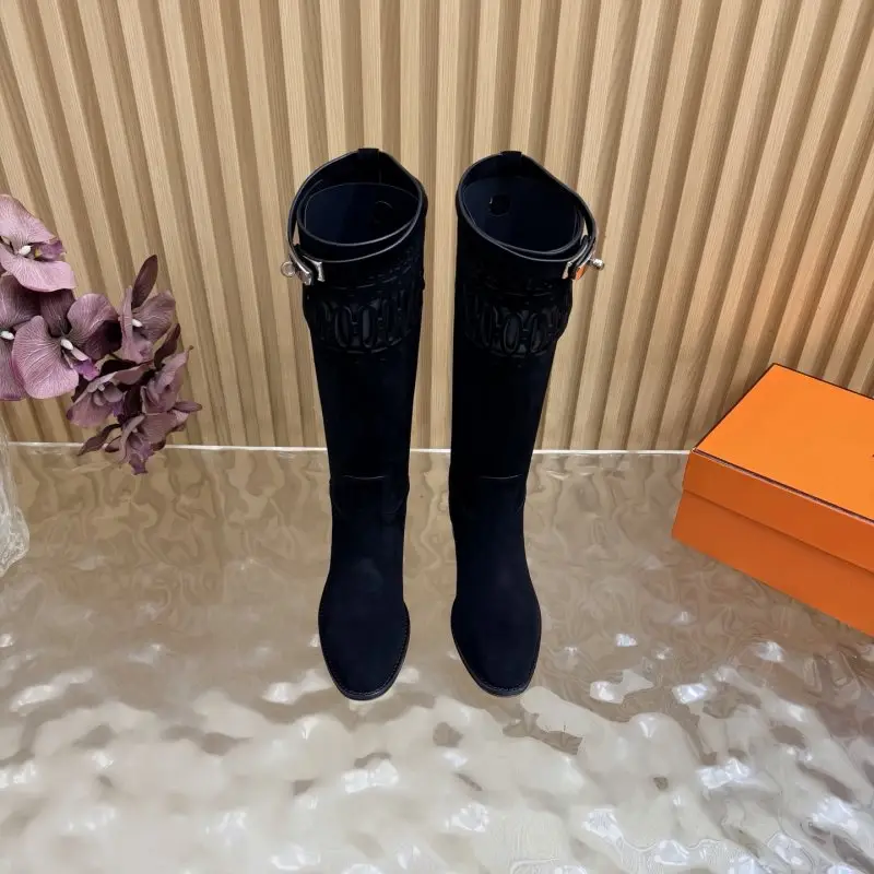 Hermes Women's leather boots buckle Kelly — Photo 4