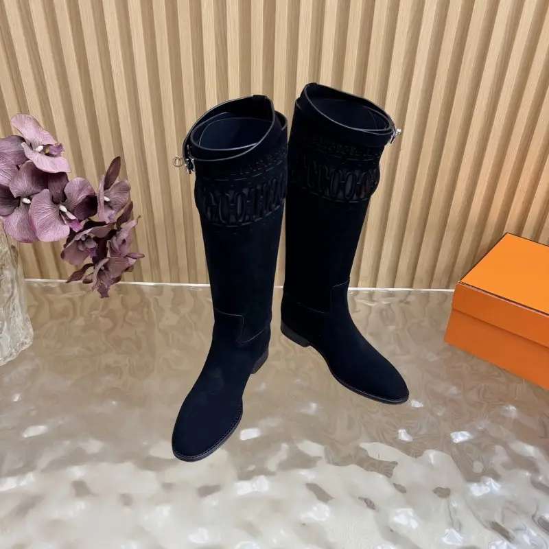 Hermes Women's leather boots buckle Kelly — Photo 5