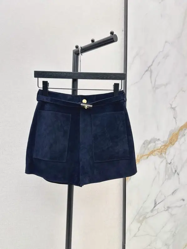 Hermes — Women's suede shorts from belt